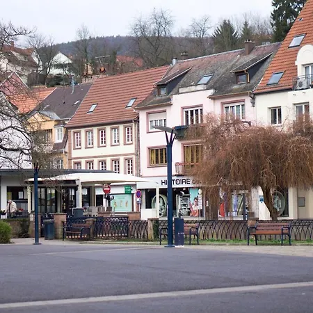 Meuble Confort, Avec Terrasse Apartment *