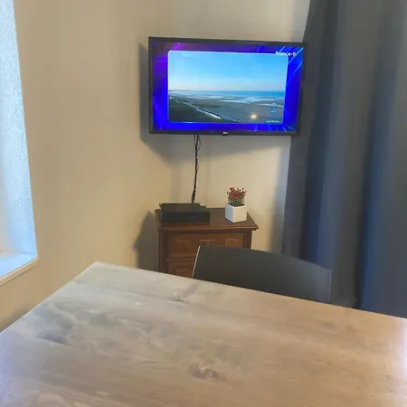 Confort, Avec Terrasse דירה